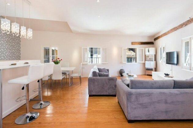 Guilford Loft - Photo2