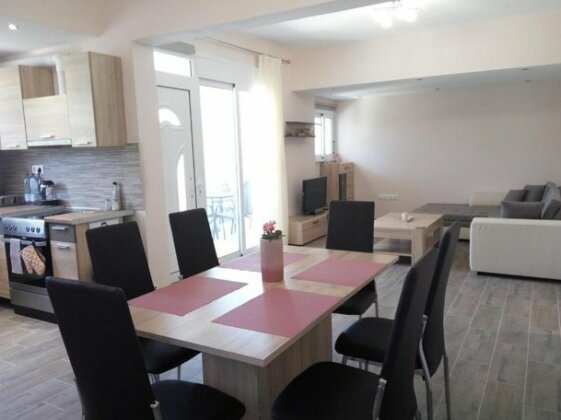 Helios & Elia family house - Photo2