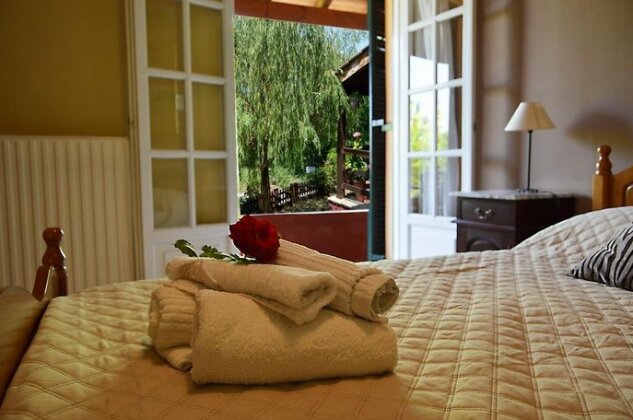 House in the Country - Photo4