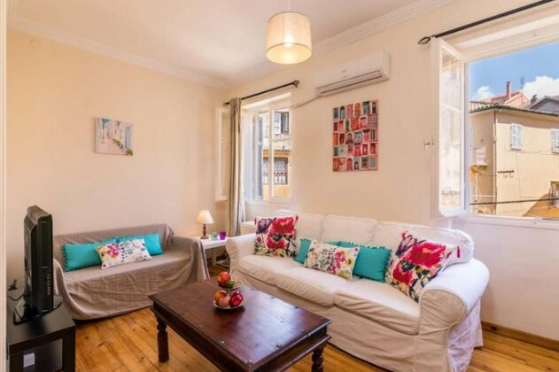 Ilia Old Town Apartment - Photo3