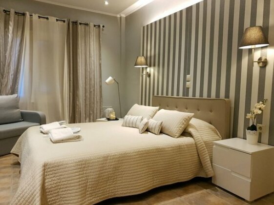 Kaloudis Studios & Apartments - Photo2