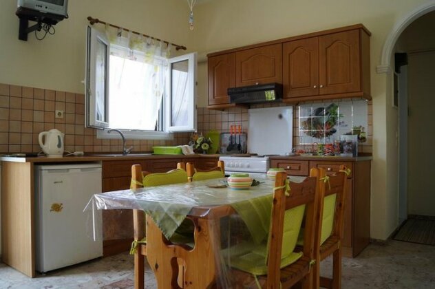 Katerina Pool Apartments - Photo5