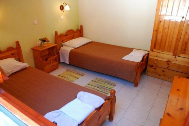 Kiki Apartments - Photo3