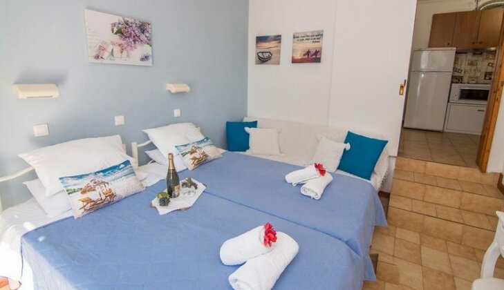Kiki's Apartments - Photo4
