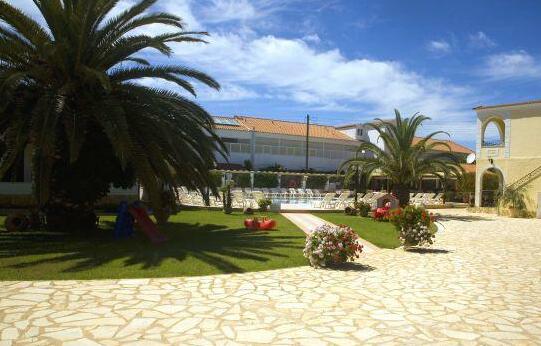 Konstantina Apartments - Photo3