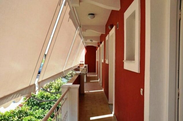 Koskinas Apartments - Photo5