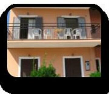 Kostas Apartments Roda