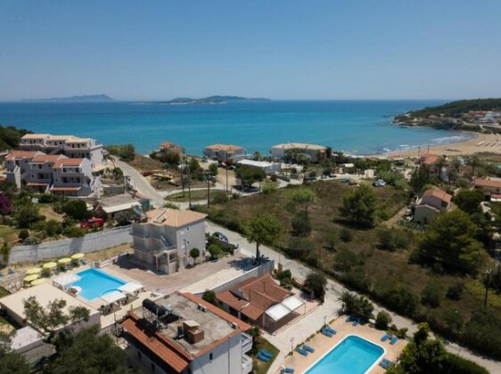 Kouros Apartments & Studios - Photo3