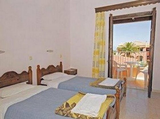 Koursaros Apartments - Photo3