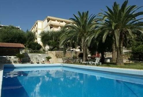 La Calma Hotel Feakes - Photo2