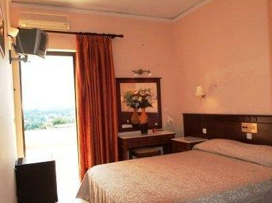 La Calma Hotel Feakes - Photo4