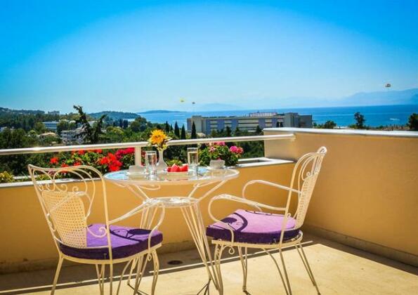 La Calma Hotel Feakes - Photo5