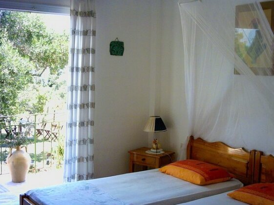 Lemoni Apartments - Photo4