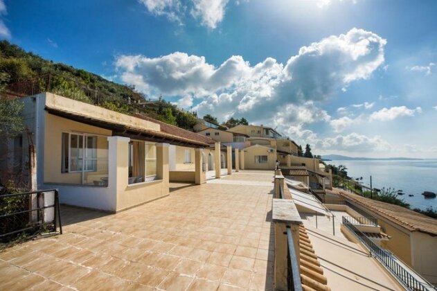 Litharia Apartments Corfu - Photo2