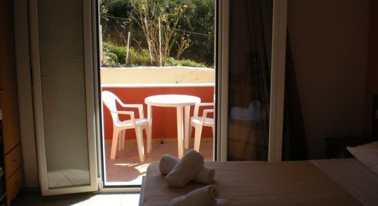 Lofos Apartments - Photo3