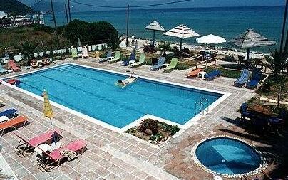 Louiza Apartments - Photo4