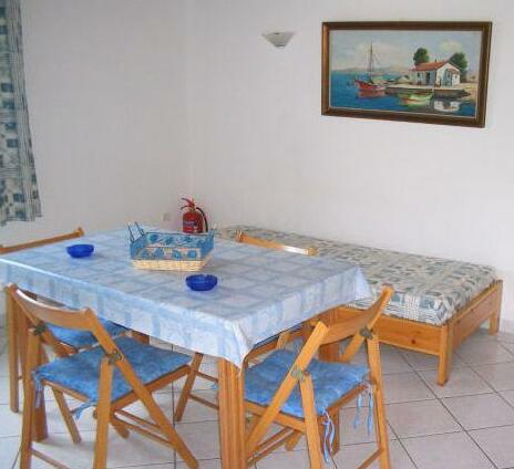Maria Stella Apartments - Photo4
