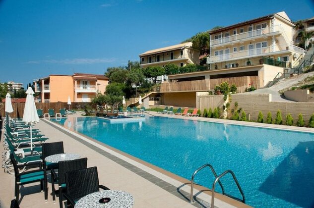 Marina Apartments - Photo2