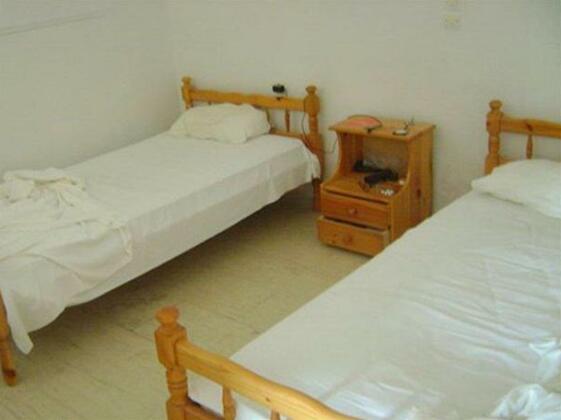 Marinas Apartments - Photo3