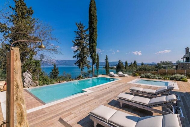 Melithea Seaview Villa - Photo2