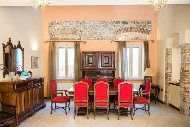 Moraitis Mansion - Photo2