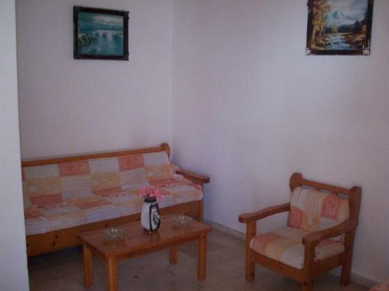 Moros Apartments - Photo3