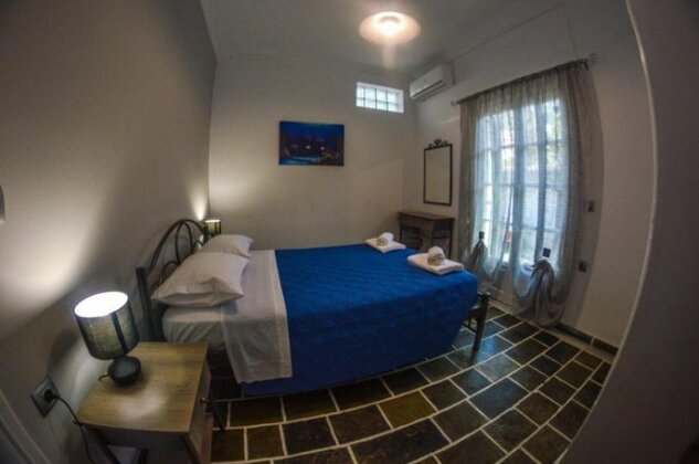 Myriam's House - Photo5