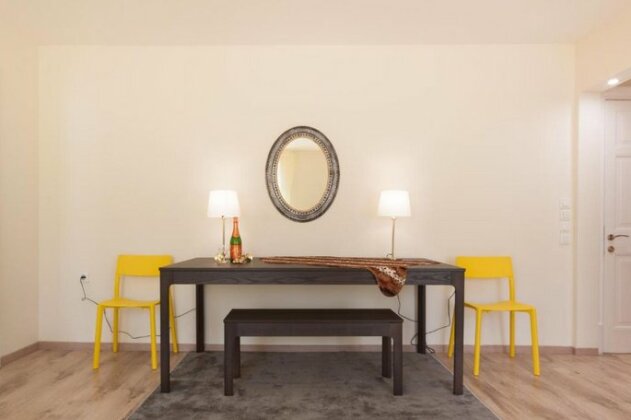 Nadiona Apt - Photo5