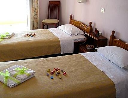Naftis Apartments - Photo4
