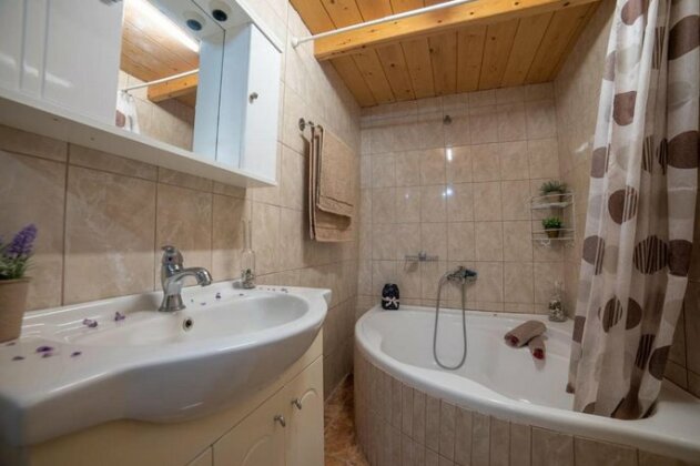 Natasa's cozy house - Photo3