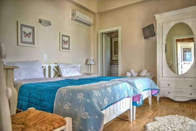 Neptune Sea House - Beachfront / Jacuzzi - Photo4