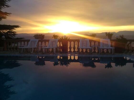 Oniro Villas - Photo2