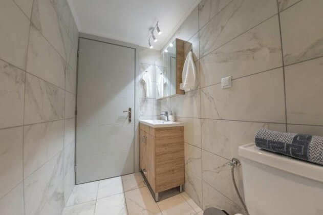 Paradosiakon Apartment - Photo5