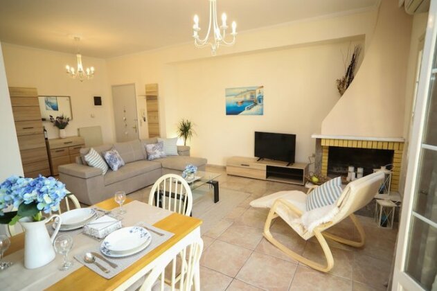 Philoxenia Family Suite - Photo2