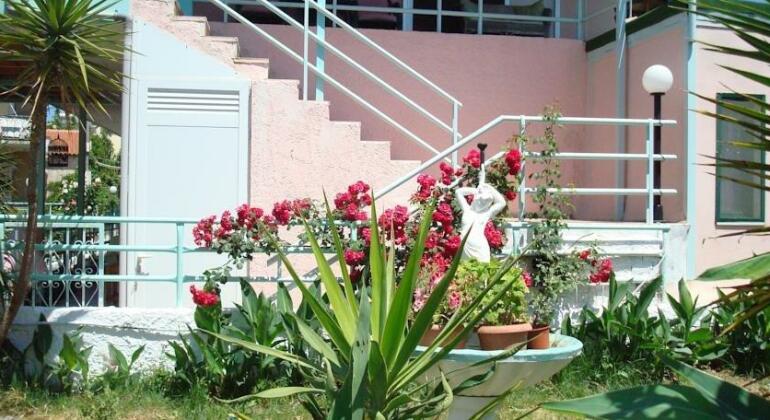 Pipitsa's Apartments