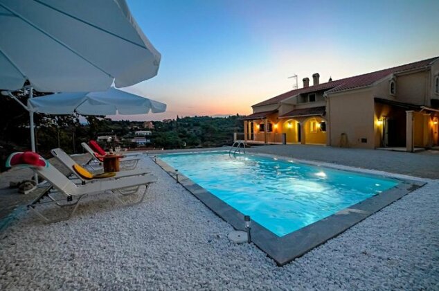 Pool Daze Holiday Home - Photo3