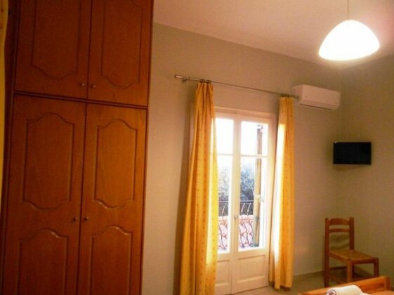 Rapanos Apartments - Photo3