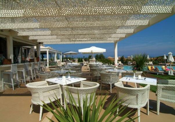 Restia Suites - Photo3
