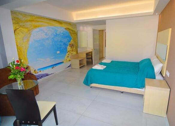 Romantic Palace Corfu Island - Photo2