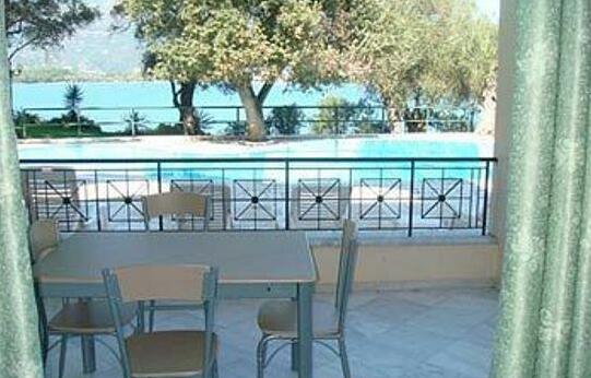 Saint Nicholas Beach Apartments - Photo3