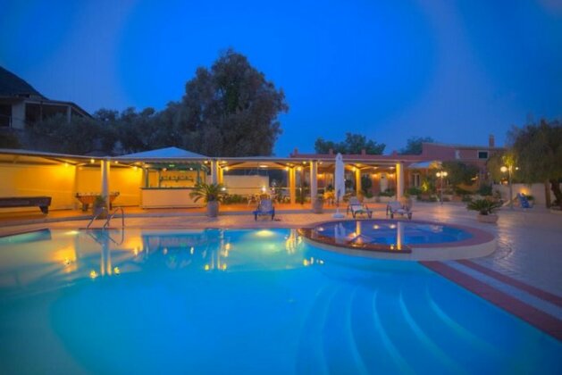Santalas Villa
