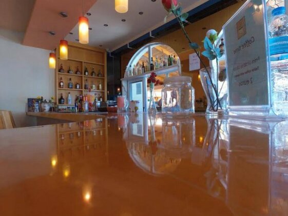 Silver Beach Hotel Thinali - Photo4