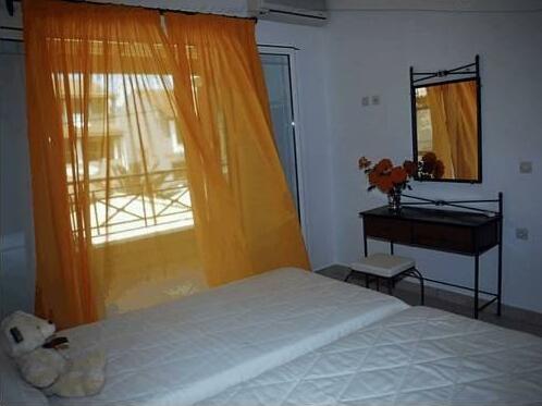 Sophias Apartments - Photo4