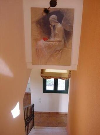 Stalakton Country Maisonettes - Photo3