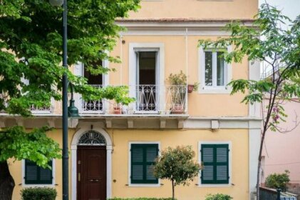 Stunning Classic Apartment in Corfu Town