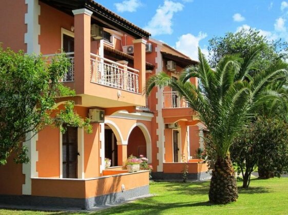SummerLife Apartments