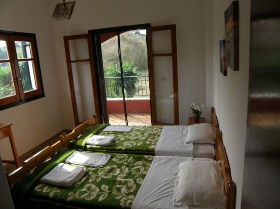 Sunny Dreams Apartments Ipsos - Photo4