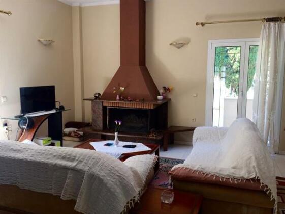 Sylvia's House - Photo4