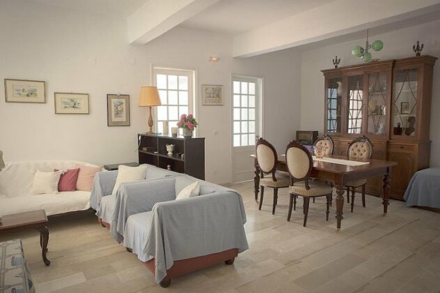 Thalia's House - Photo4