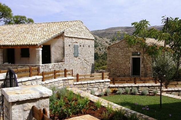 The Merchant's House Peritheia - Photo3